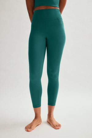 Aspen Compressive High-Rise Legging