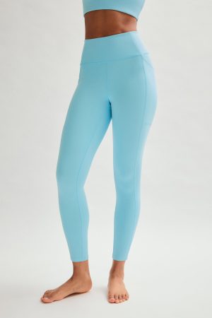 Snowcap Compressive Pocket Legging