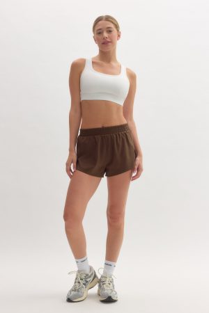 Chestnut Trail Short