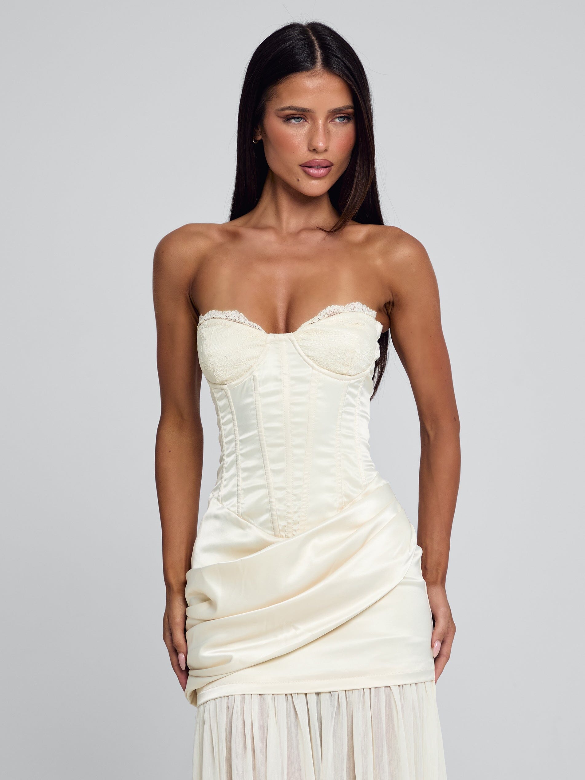 ROWNA-MAXI-DRESS-IVORY_015.jpg